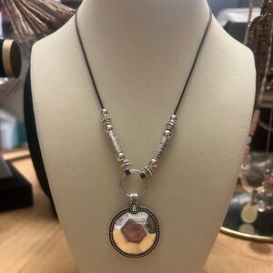 Womens fashion necklace